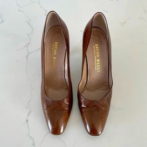 Vintage Bruno Magli Leather Pumps